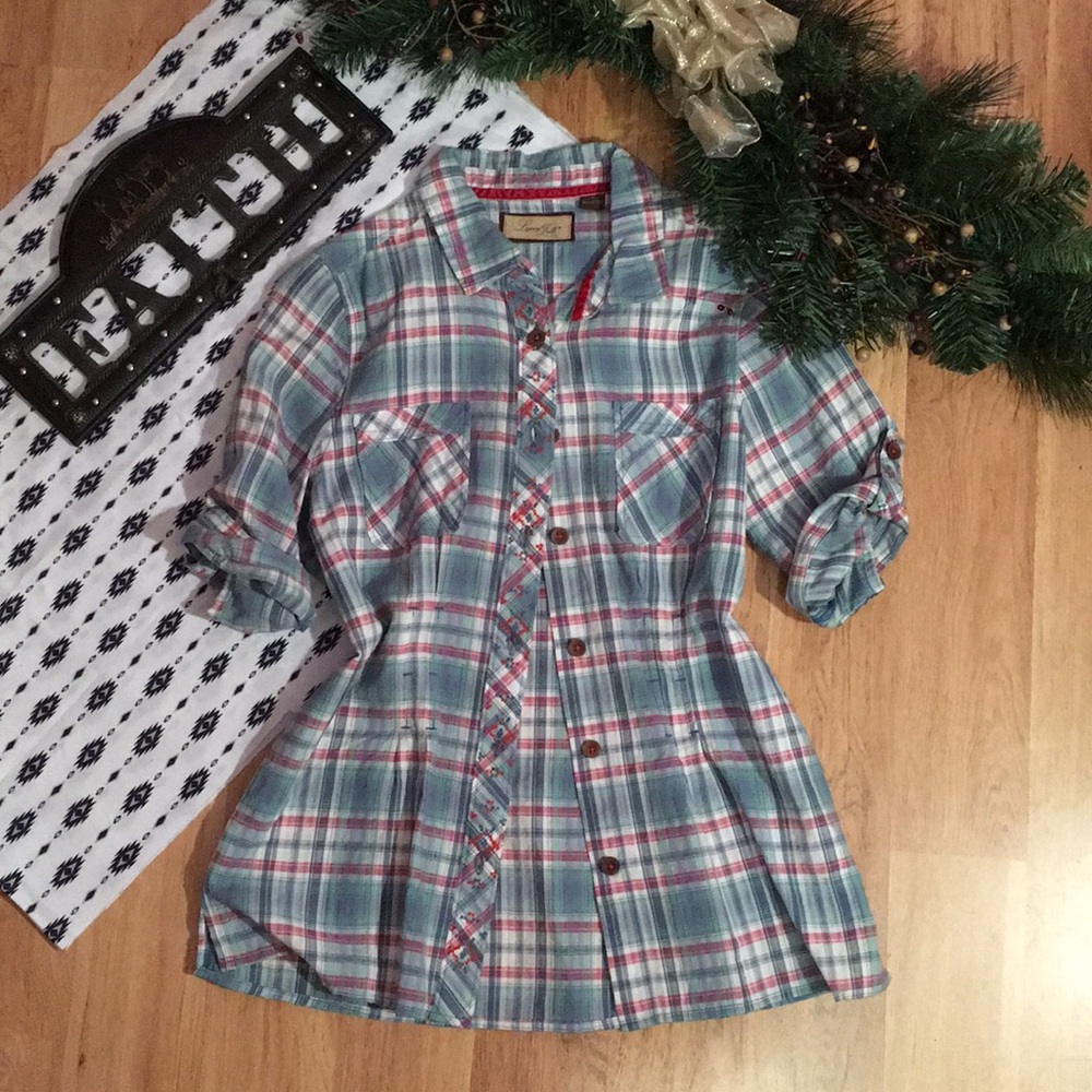 🕶☀️ SPRING IS CALLING☀️🕶 CUTE western shirt!
